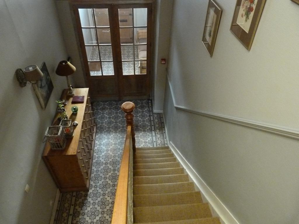Guesthouse Alizee Льовен Екстериор снимка