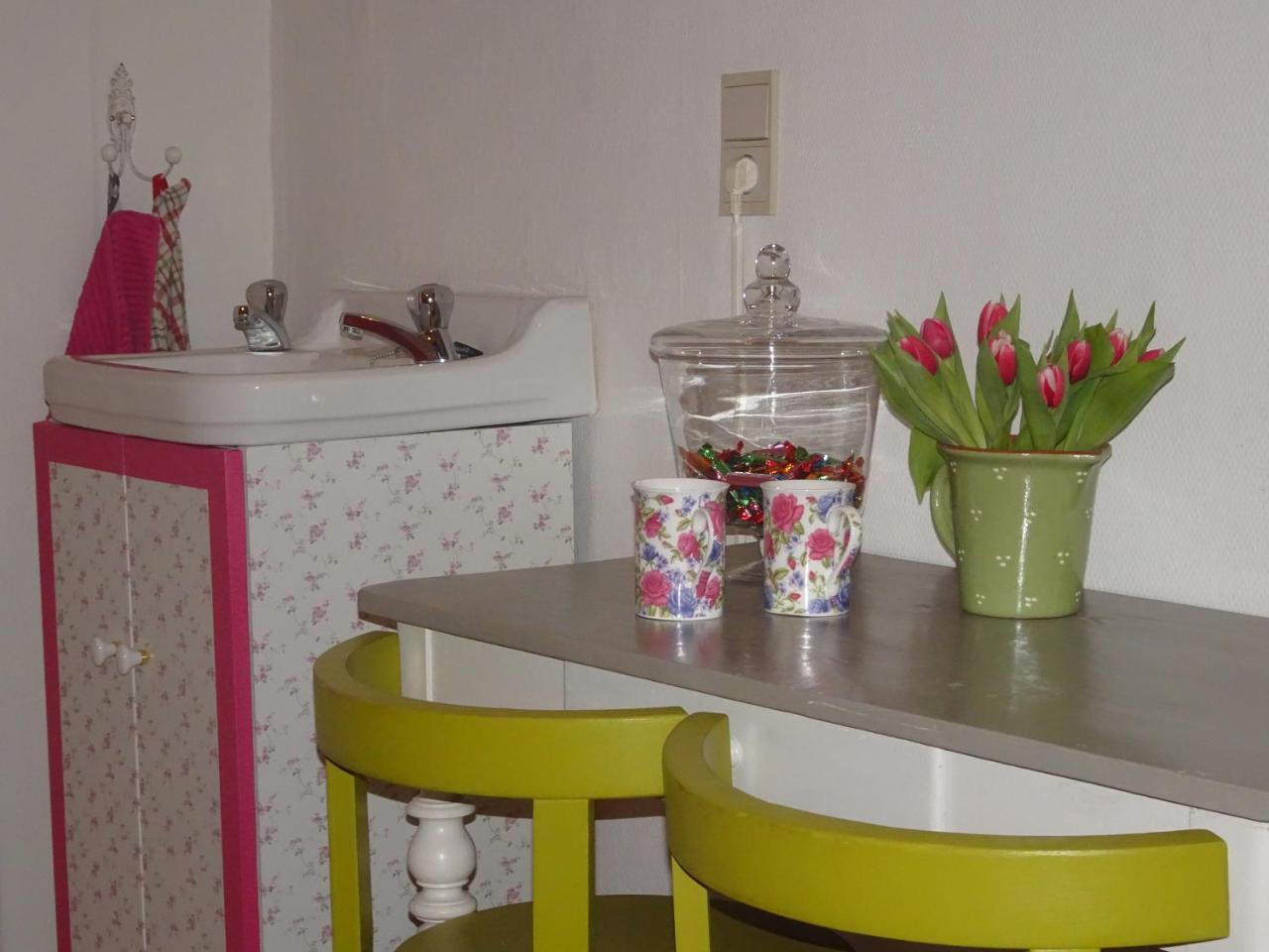 Guesthouse Alizee Льовен Екстериор снимка